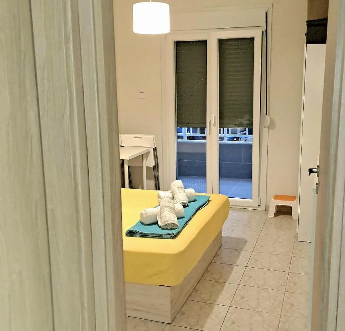 Soli Apartment Néoi Epivátai